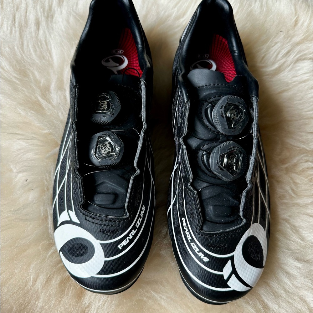 Pearl Izumi Pro Leader III Road Cycling Shoes with BOA Lacing 213g